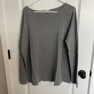 Gray Dolman sleeve top